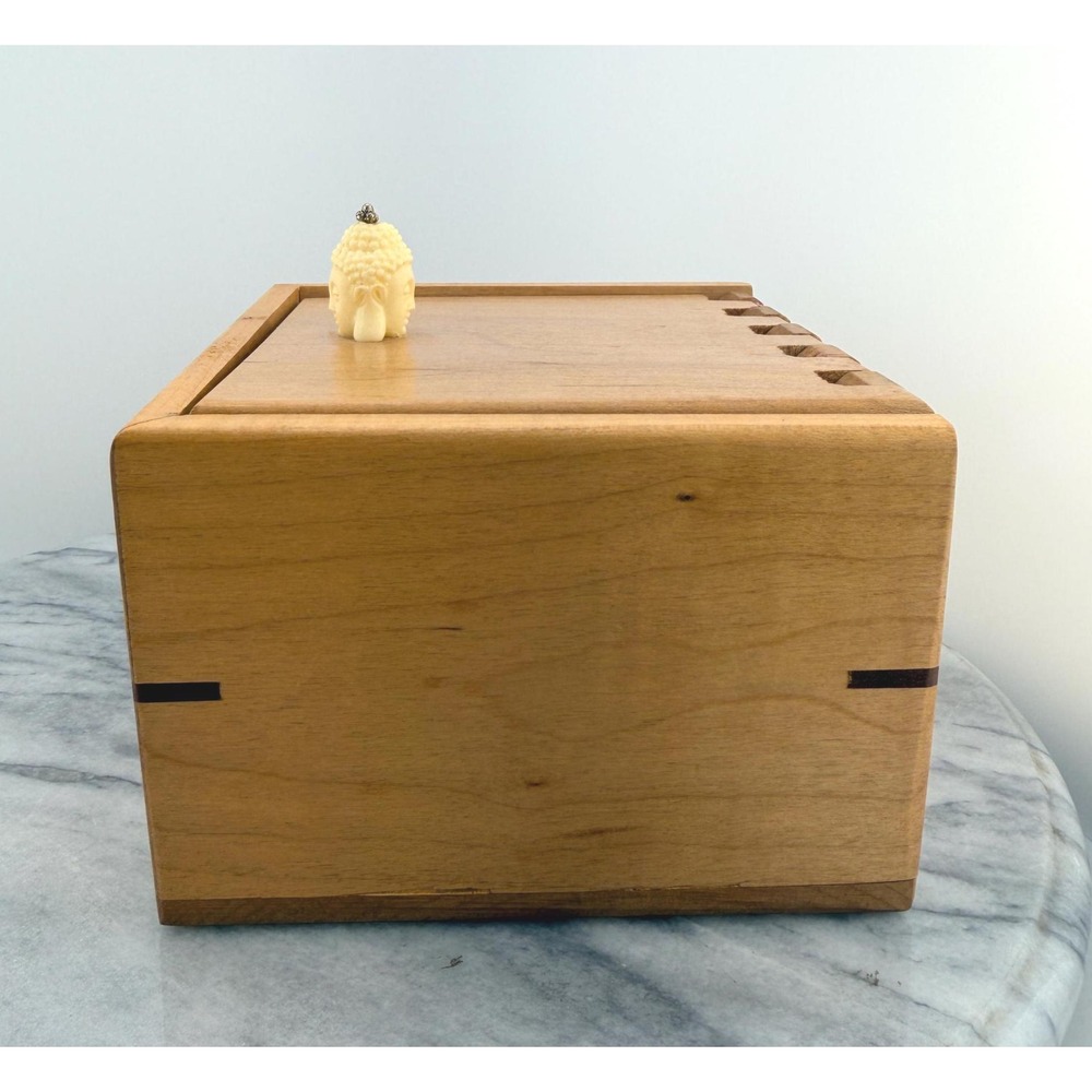 Vintage Handcrafted Wooden Keepsake Box Buddha Finial, Artisan, Zen Meditation - Picture 4 of 17